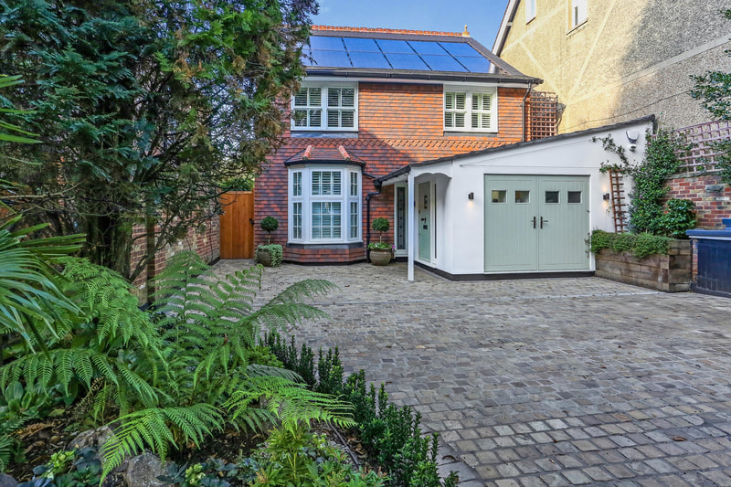 Grosvenor Avenue, SM5
