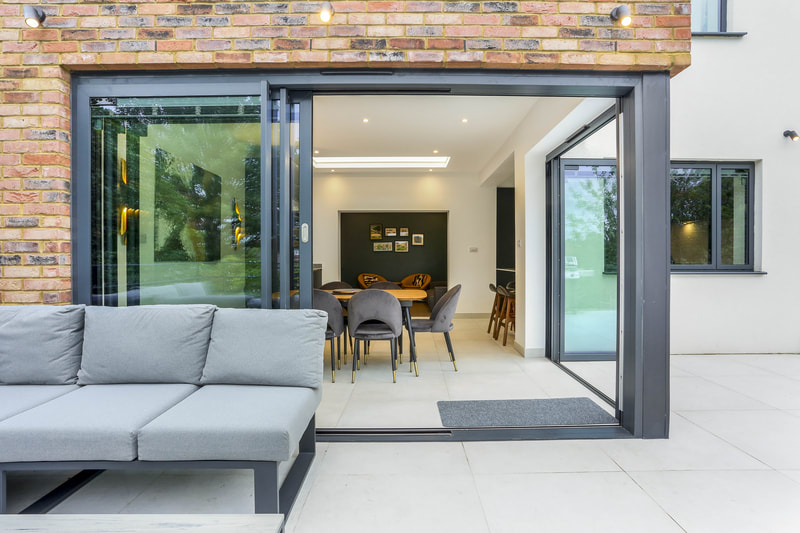 Beeches Avenue, SM5