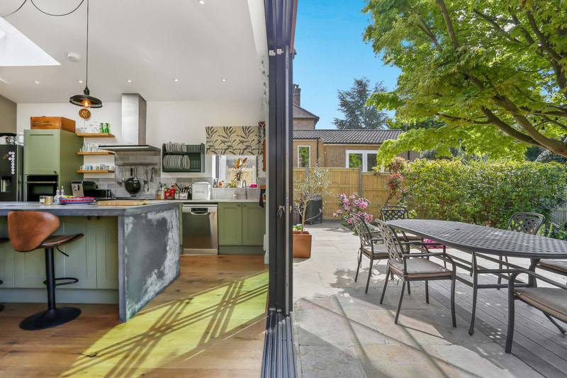 Woodstock Road, SM5