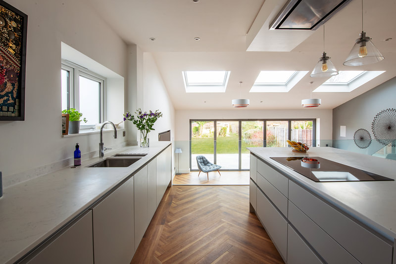 Grosvenor Avenue, SM5
